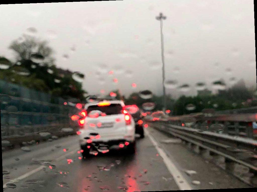 В Сочи ожидается сильный дождь с грозой