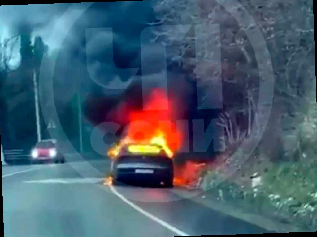 На дороге в Сочи произошел инцидент