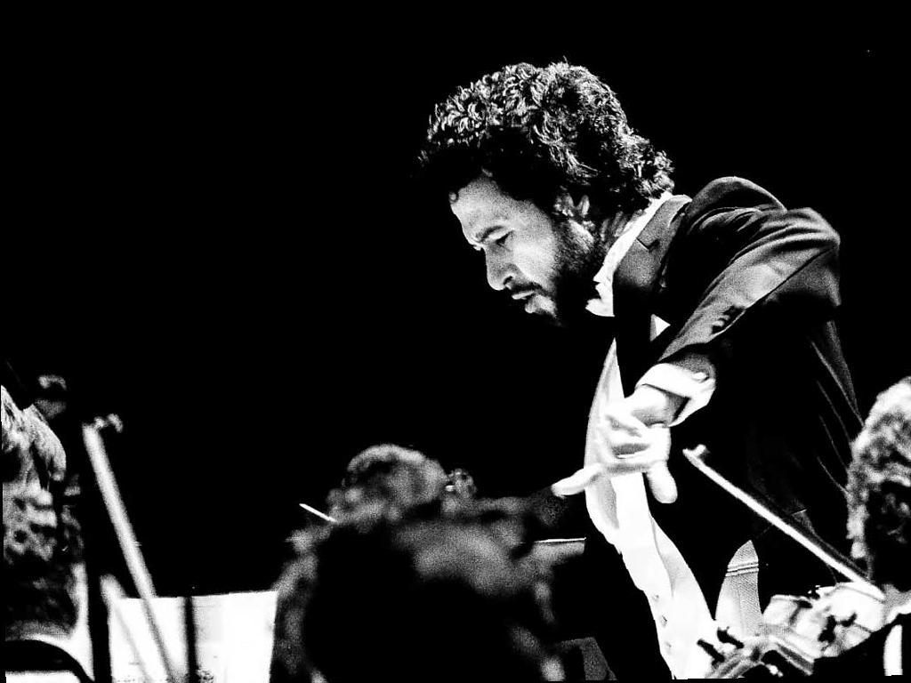 В Сочи откроется фотовыставка портретов ведущих дирижеров России