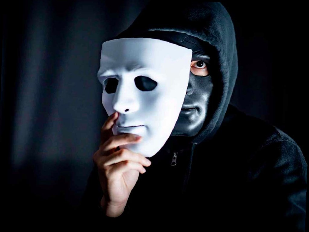 Мэрия Сочи: горожанам звонят мошенники под предлогом установки замков