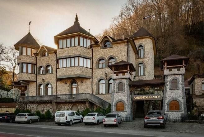 Прокуратура Сочи требует сноса ресторана «Амшенский двор