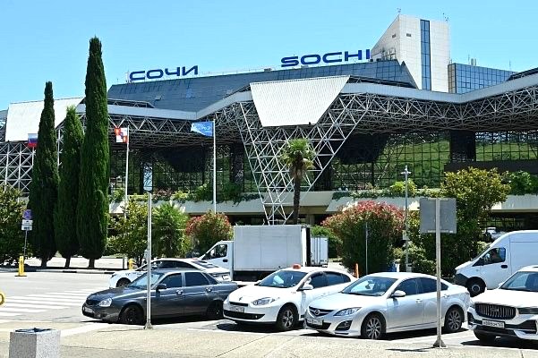 Проверка готовности аэропорта Сочи к ограничениям на полеты